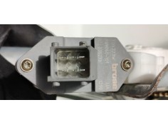 Recambio de elevalunas trasero izquierdo para toyota avensis berlina (t25) 2.0 d-cat referencia OEM IAM 6984005100  