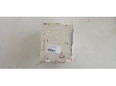 CAJA RELES / FUSIBLES 8273053020 