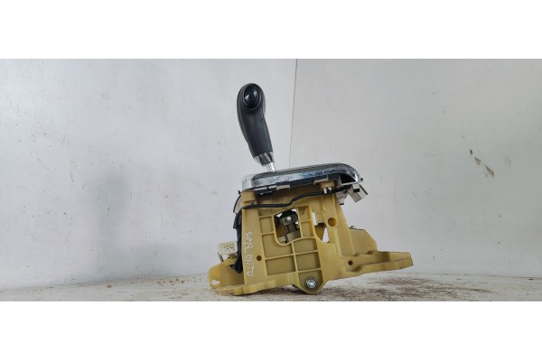 Recambio de palanca cambio para kia sorento 2.5 crdi ex referencia OEM IAM AE71111  