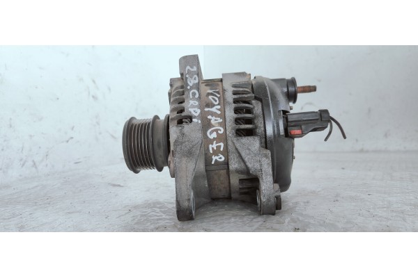 Recambio de alternador para chrysler voyager (rg) referencia OEM IAM 04868429AC  