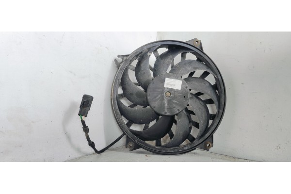 Recambio de electroventilador para citroen c5 berlina 2.0 hdi referencia OEM IAM 9635494380  