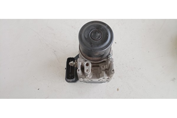 Recambio de abs para lexus is200 (ds2/is2) 220d referencia OEM IAM 4454053041 8954153040 