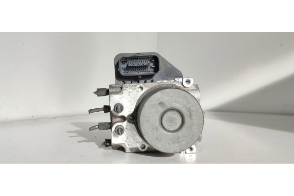 Recambio de abs para mazda 6 kombi (gh) 2.0 turbodiesel cat referencia OEM IAM 1338004451  