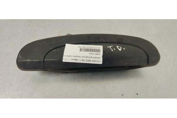 Recambio de maneta exterior trasera derecha para hyundai getz (tb) 1.1 básico referencia OEM IAM 826601C000  