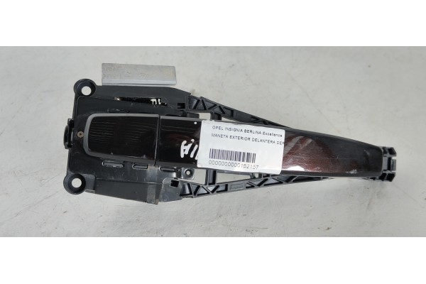 Recambio de maneta exterior delantera derecha para opel insignia berlina excellence referencia OEM IAM   