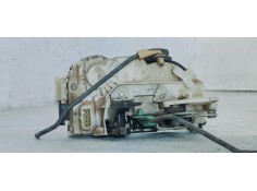 Recambio de cerradura puerta trasera izquierda para dodge caliber 2.0i 155 referencia OEM IAM 04589415AC  