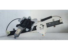 ELEVALUNAS TRASERO DERECHO 