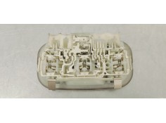 Recambio de luz interior para peugeot partner kasten 1.6 hdi 100 fap referencia OEM IAM 9680713880  