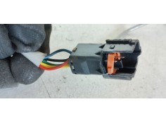 Recambio de cerradura puerta delantera derecha para kia carens 2.0 turbodiesel cat referencia OEM IAM   