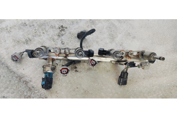 Recambio de rampa inyectora para renault captur 1.2 i turbo 118 referencia OEM IAM 175226637R  