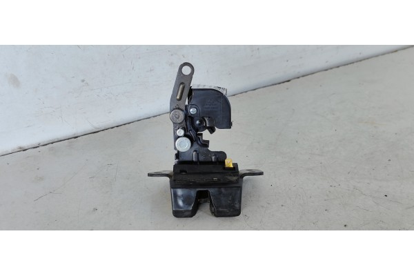 Recambio de cerradura maletero / porton para hyundai santa fe (bm) 2.2 crdi cat referencia OEM IAM 812302B000  