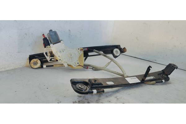 Recambio de elevalunas delantero derecho para dodge caliber 2.0i 155 referencia OEM IAM   