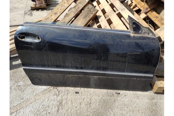 Recambio de puerta delantera derecha para mercedes-benz clase clk (w209) cabrio 240 (209.461) referencia OEM IAM   