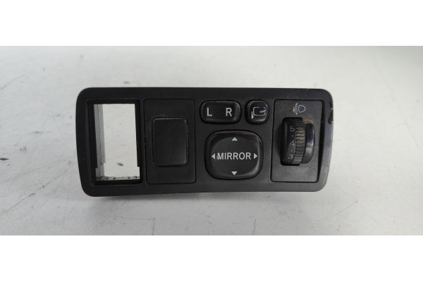 Recambio de mando retrovisor para toyota avensis berlina (t25) 2.0 d-cat referencia OEM IAM   
