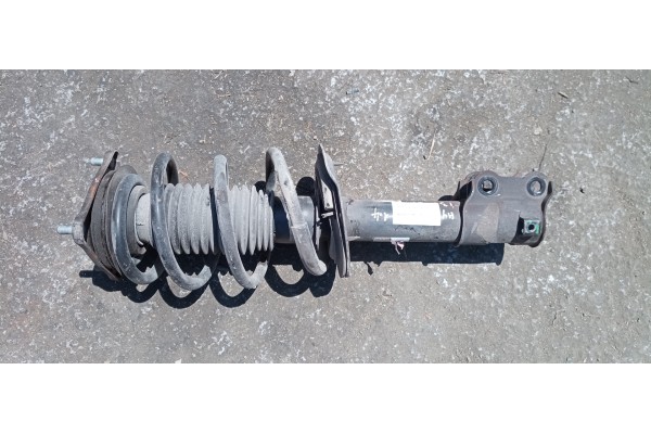 Recambio de amortiguador delantero izquierdo para hyundai i30 (gd) city referencia OEM IAM   