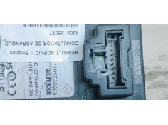 Recambio de conmutador de arranque para renault scenic ii emotion referencia OEM IAM 8200125077  