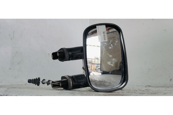 Recambio de retrovisor derecho para fiat doblo cargo (223) 1.9 diesel cat referencia OEM IAM E13027400  