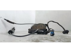 Recambio de cerradura puerta trasera izquierda para renault scenic iii 1.6dci 130 fap referencia OEM IAM 825030032R  