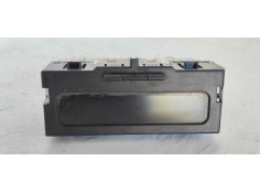 Recambio de pantalla multifuncion para nissan primastar (x83) combi, 9 plazas, batalla corta referencia OEM IAM 8200028364A  