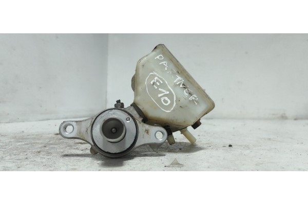 Recambio de bomba freno para citroen berlingo station wagon fase 2 referencia OEM IAM 9654002180  