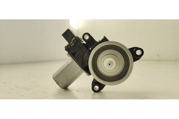 Recambio de motor elevalunas delantero derecho para mazda 3 lim. () 2.0 cat referencia OEM IAM   