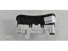 Recambio de pantalla multifuncion para chevrolet matiz 0.8 cat referencia OEM IAM 96497743  
