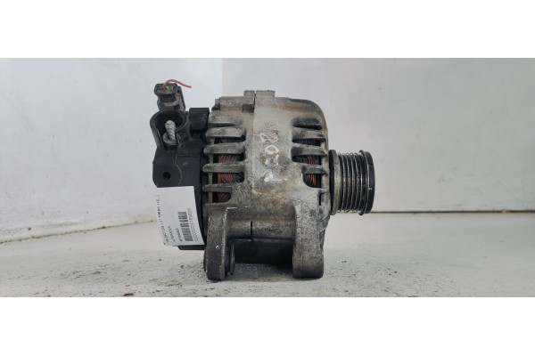 Recambio de alternador para peugeot 208 1.2 i turbo 110 referencia OEM IAM 9670899580  