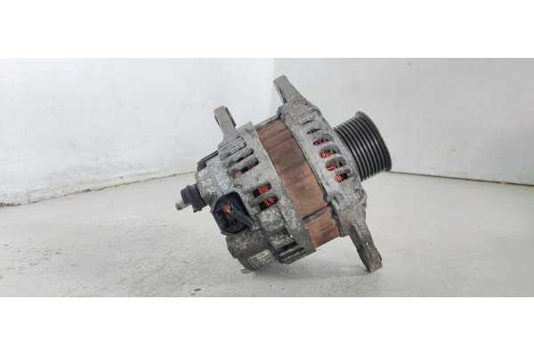 Recambio de alternador para mazda 6 kombi ()(.2012) 2.2 mzr-cd referencia OEM IAM A2TJ0681A  