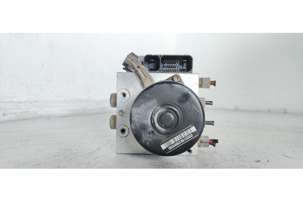 Recambio de abs para chrysler voyager (rg) 2.5 crd cat referencia OEM IAM P04721427AK  