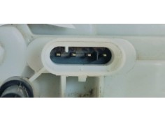 Recambio de cerradura puerta delantera derecha para renault scenic ii 1.5dci 105 referencia OEM IAM   
