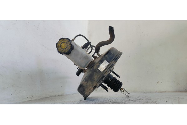 Recambio de servofreno para hyundai i30 1.6crdi 90 referencia OEM IAM 585001H200  