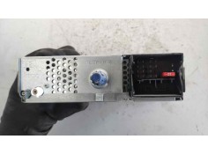 Recambio de sistema audio / radio cd para peugeot 308 1.6 16v referencia OEM IAM 96660458XH01 0307090 
