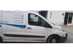 PUERTA DELANTERA DERECHA 