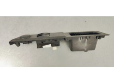 Recambio de mando elevalunas delantero izquierdo para hyundai getz (tb) 1.1 básico referencia OEM IAM 935701C010  