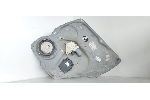 Recambio de elevalunas trasero derecho para mercedes-benz clase b (w245) 180 cdi (245.207) referencia OEM IAM   