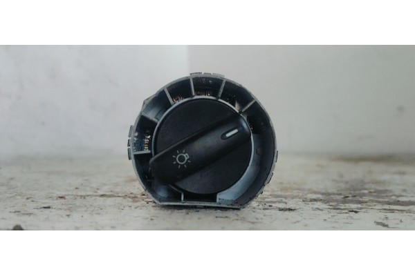 Recambio de mando luces para skoda octavia combi (1z5) sport edition referencia OEM IAM 1Z0041431J  