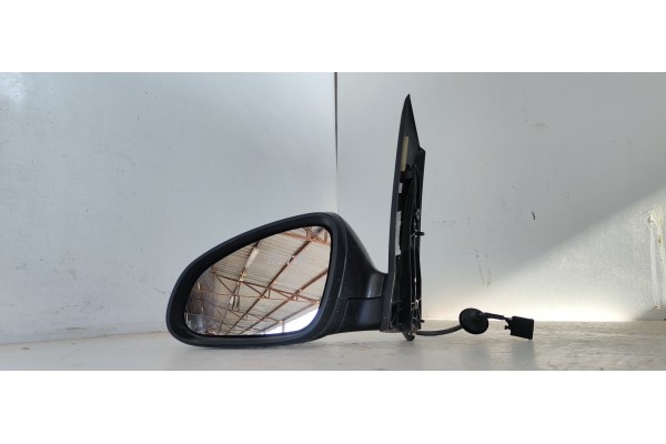 Recambio de retrovisor izquierdo para opel astra j lim. essentia referencia OEM IAM   