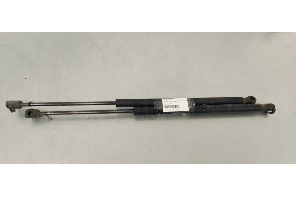 Recambio de amortiguadores maletero / porton para renault scenic ii emotion referencia OEM IAM 8200616559  
