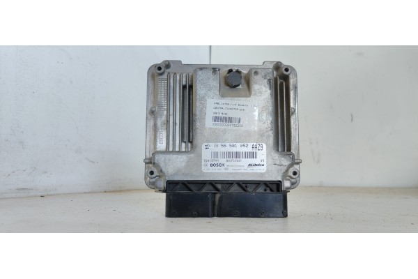 Recambio de centralita motor uce para opel astra j lim. essentia referencia OEM IAM 0281018082  