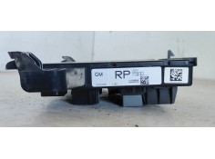 Recambio de caja reles / fusibles para opel astra j lim. essentia referencia OEM IAM 13343950  
