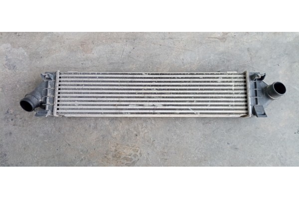 Recambio de intercooler para volvo s60 lim. 1.6 diesel cat referencia OEM IAM 31338471  