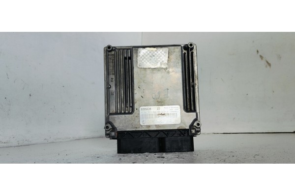 Recambio de centralita motor uce para bmw serie 5 berlina (e60) 530d referencia OEM IAM 0281011224  