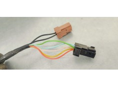 Recambio de retrovisor derecho para citroen c3 1.6 hdi 75 fap referencia OEM IAM E20207156  