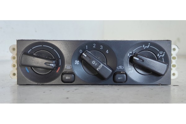 Recambio de mando calefaccion / aire acondicionado para mitsubishi space star (dg0) 1.6 cat referencia OEM IAM MR262492  
