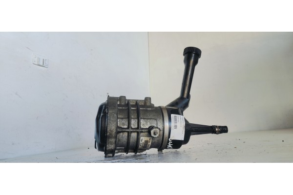 Recambio de bomba direccion para citroen c4 picasso premier referencia OEM IAM 9685051580  
