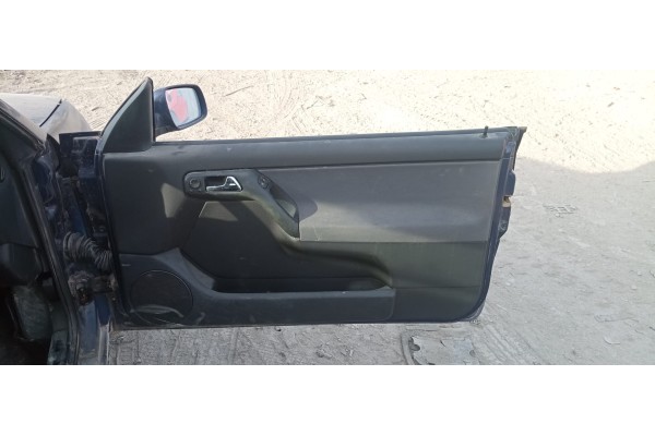 Recambio de guarnecido puerta delantera derecha para volkswagen golf iii cabrio (1e7) highline referencia OEM IAM   