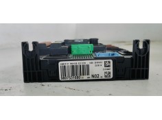 Recambio de caja reles / fusibles para peugeot 208 1.2 i turbo 110 referencia OEM IAM 9807531680  
