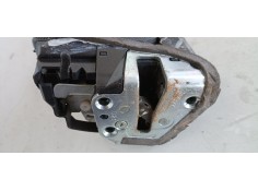 Recambio de cerradura puerta trasera derecha para toyota rav 4 (a3) 2.2 turbodiesel cat referencia OEM IAM A046693  