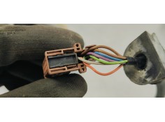 Recambio de retrovisor izquierdo para peugeot 407 st sport referencia OEM IAM E9014145  