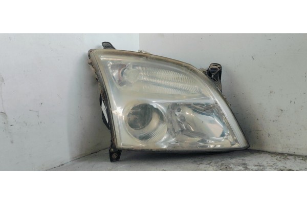 Recambio de faro derecho para opel vectra c berlina club referencia OEM IAM 15588800  